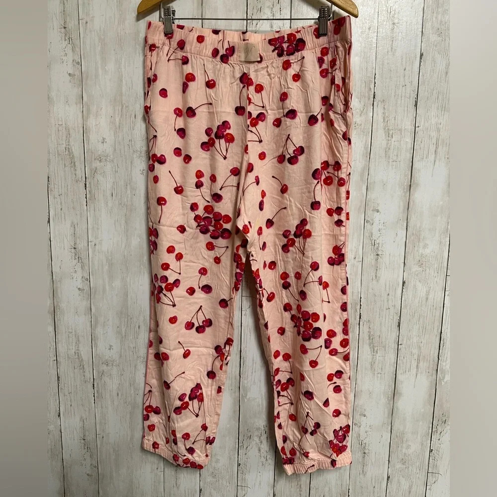 Victoria Secret Cherry 🍒 Print Pjs Joggers Size L